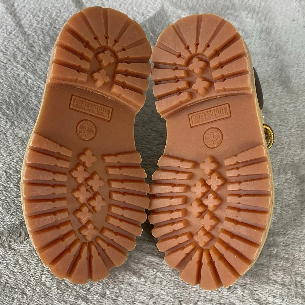 Timberland Premium 6 inch Toddler Baby Boots Size 6 Wheat Nubuck Waterproof NEW